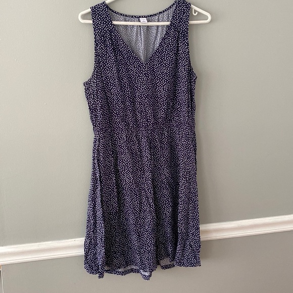 2 for $20 old navy sundresses, size L - Picture 1 of 4